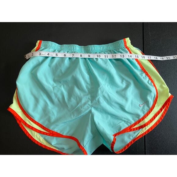 Nike Dri fit running Shorts Size M - Picture 5 of 8